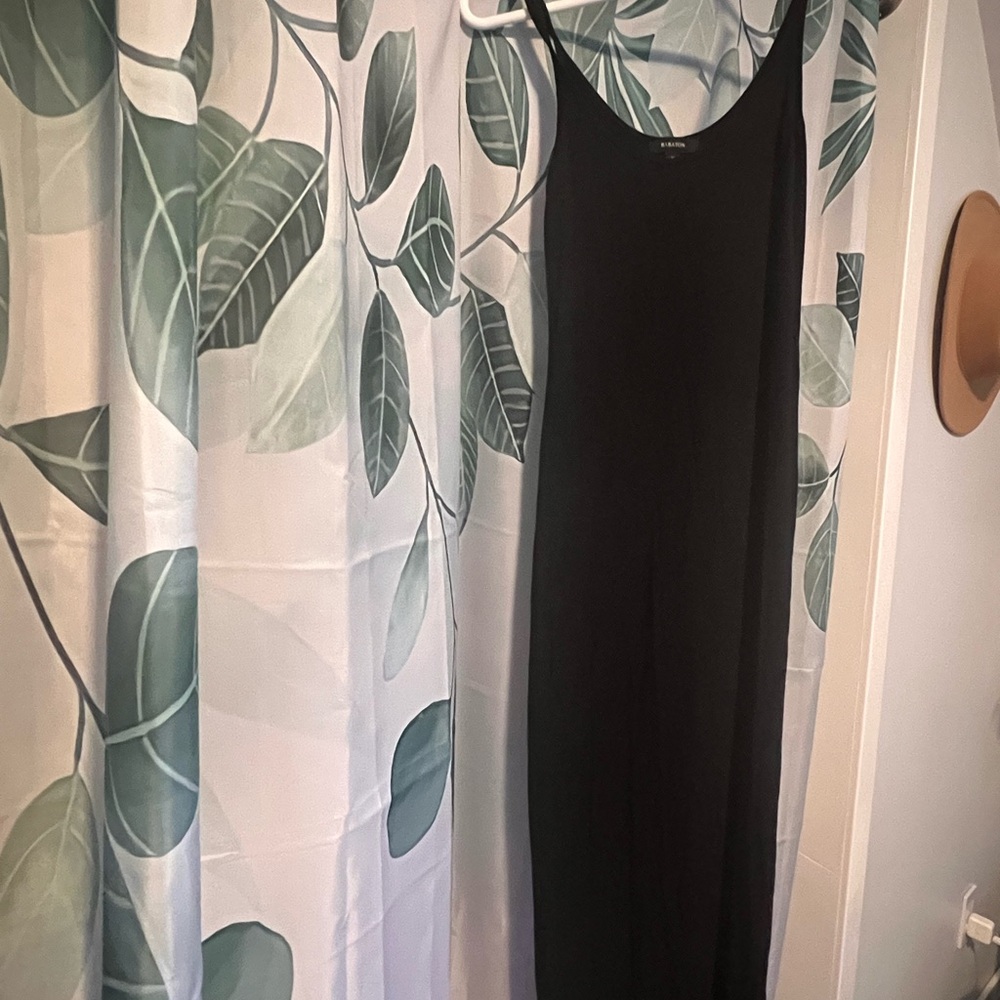 Babaton Black Maxi Fitted Dress